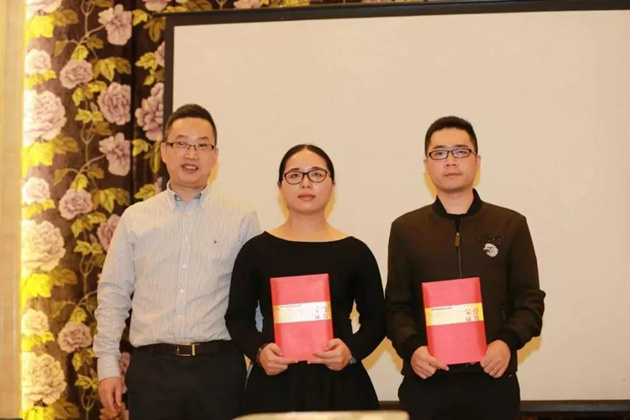 微信图片_20181030153629_副本.jpg